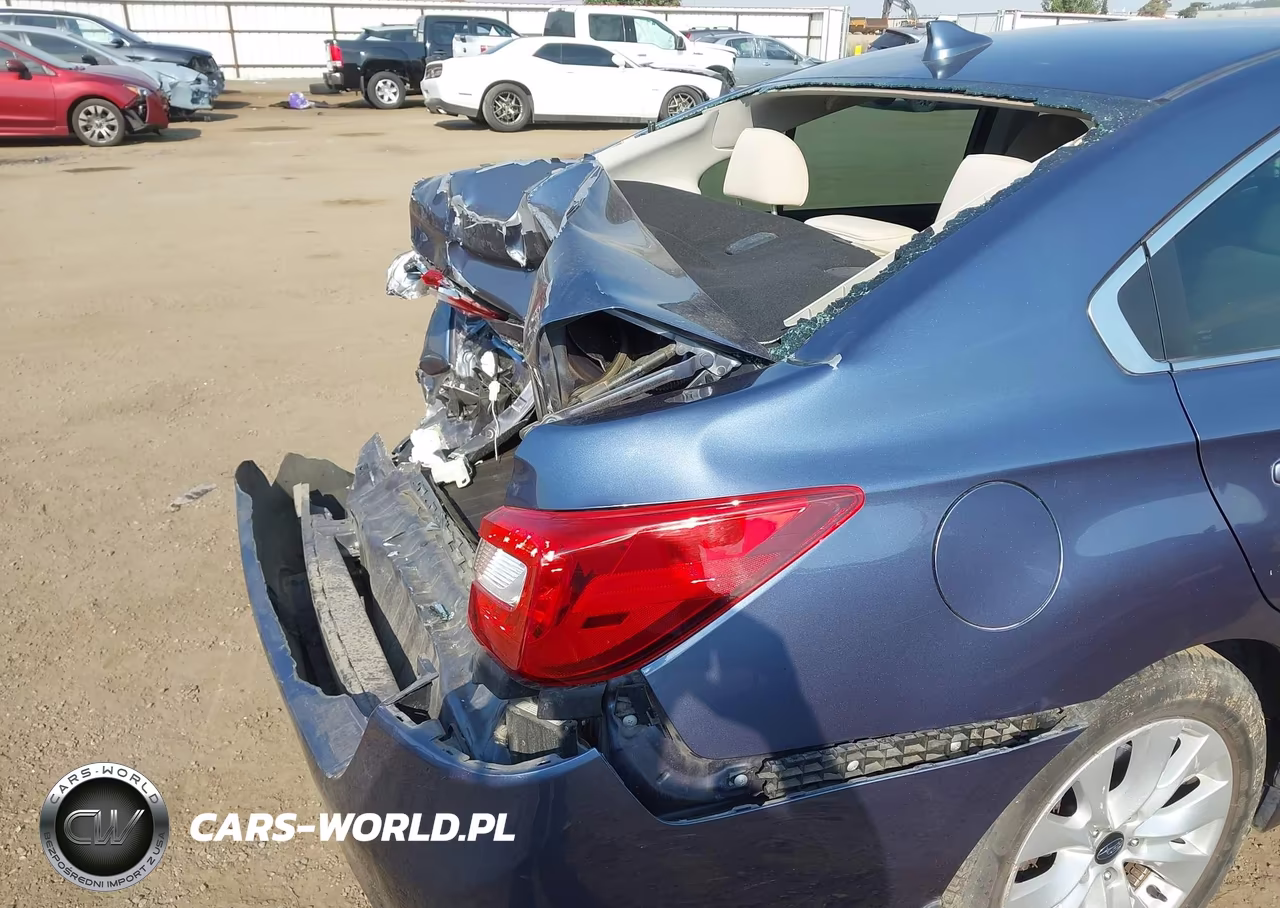 2016 Subaru Legacy 2.5I Premium VIN:4S3BNAF65G3050560 - 17