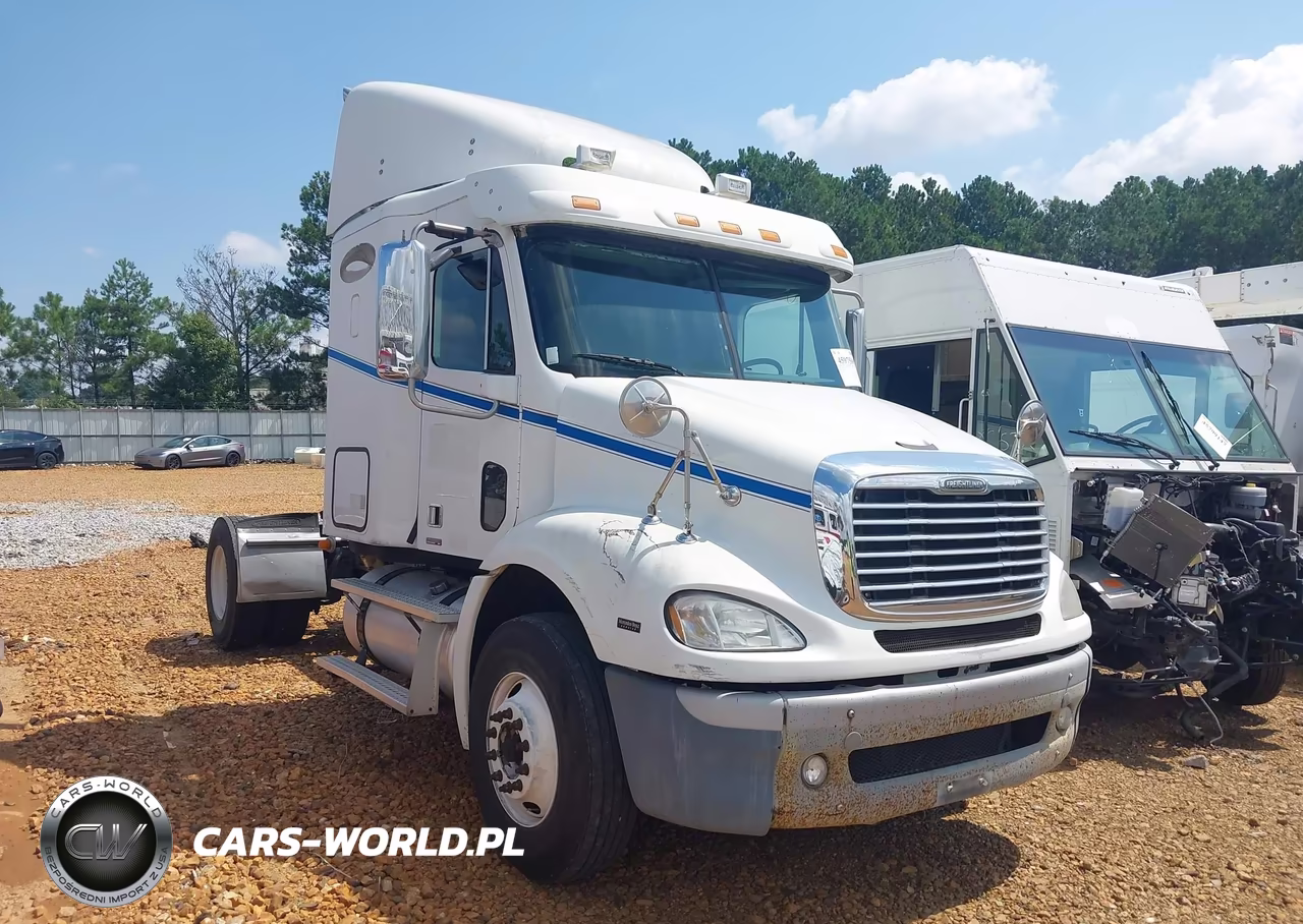 2010 Freightliner Columbia 112