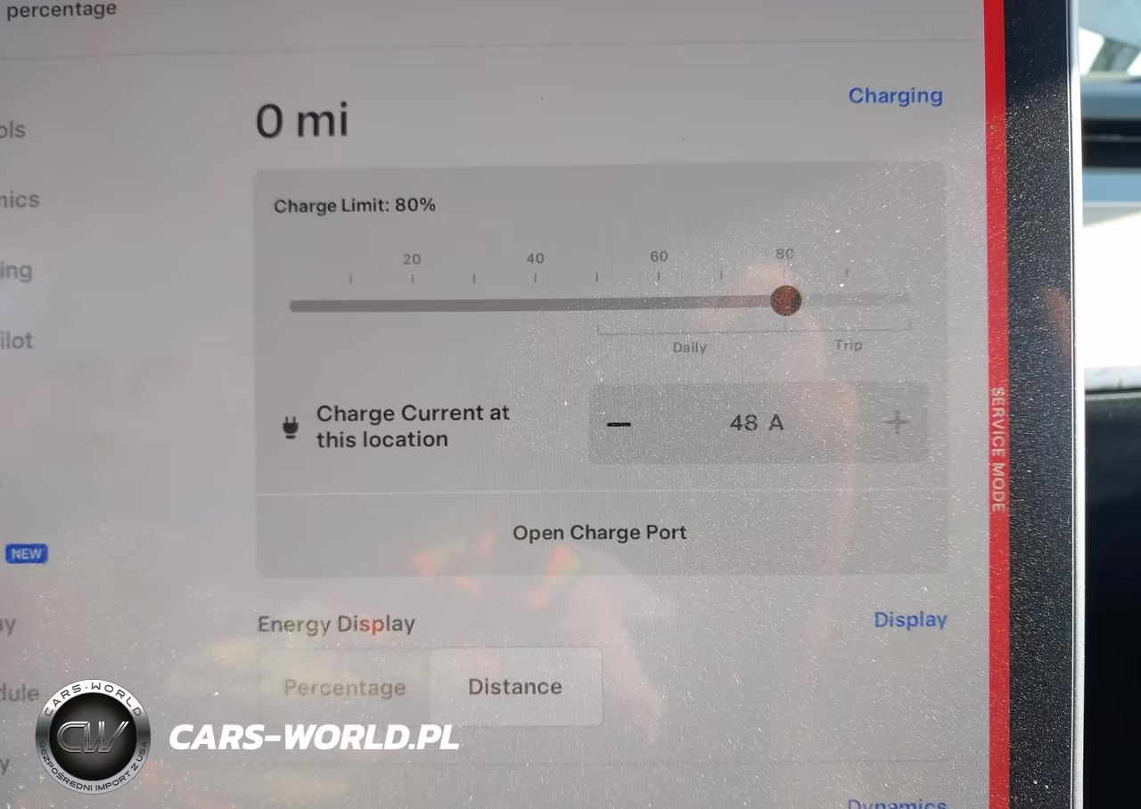 2022 Tesla Model Y VIN:7SAYGDEE9NF537567 - 18