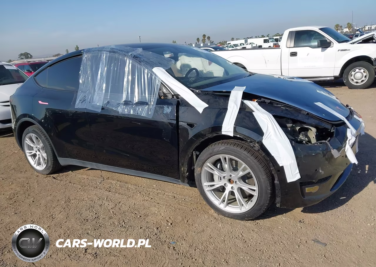 2022 Tesla Model Y VIN:7SAYGDEE9NF537567 - 21