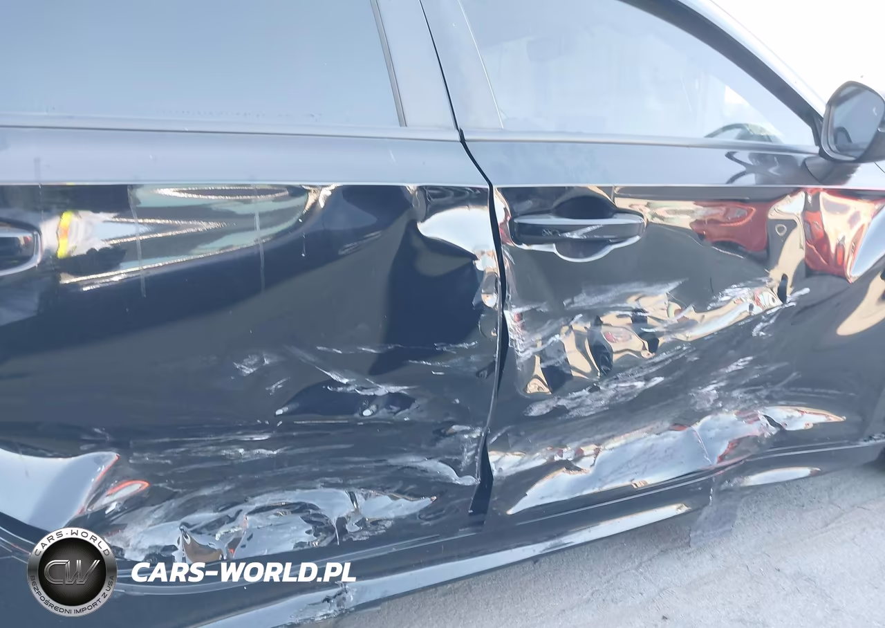 2022 Honda Civic Touring VIN:2HGFE1F97NH300761 - 6
