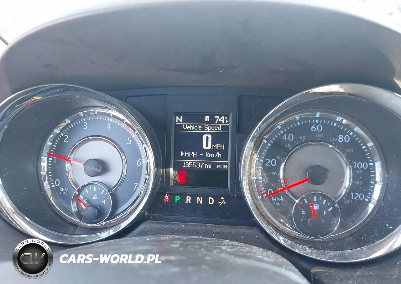 2016 Chrysler Town & Country Touring VIN:2C4RC1BGXGR185365 - 7
