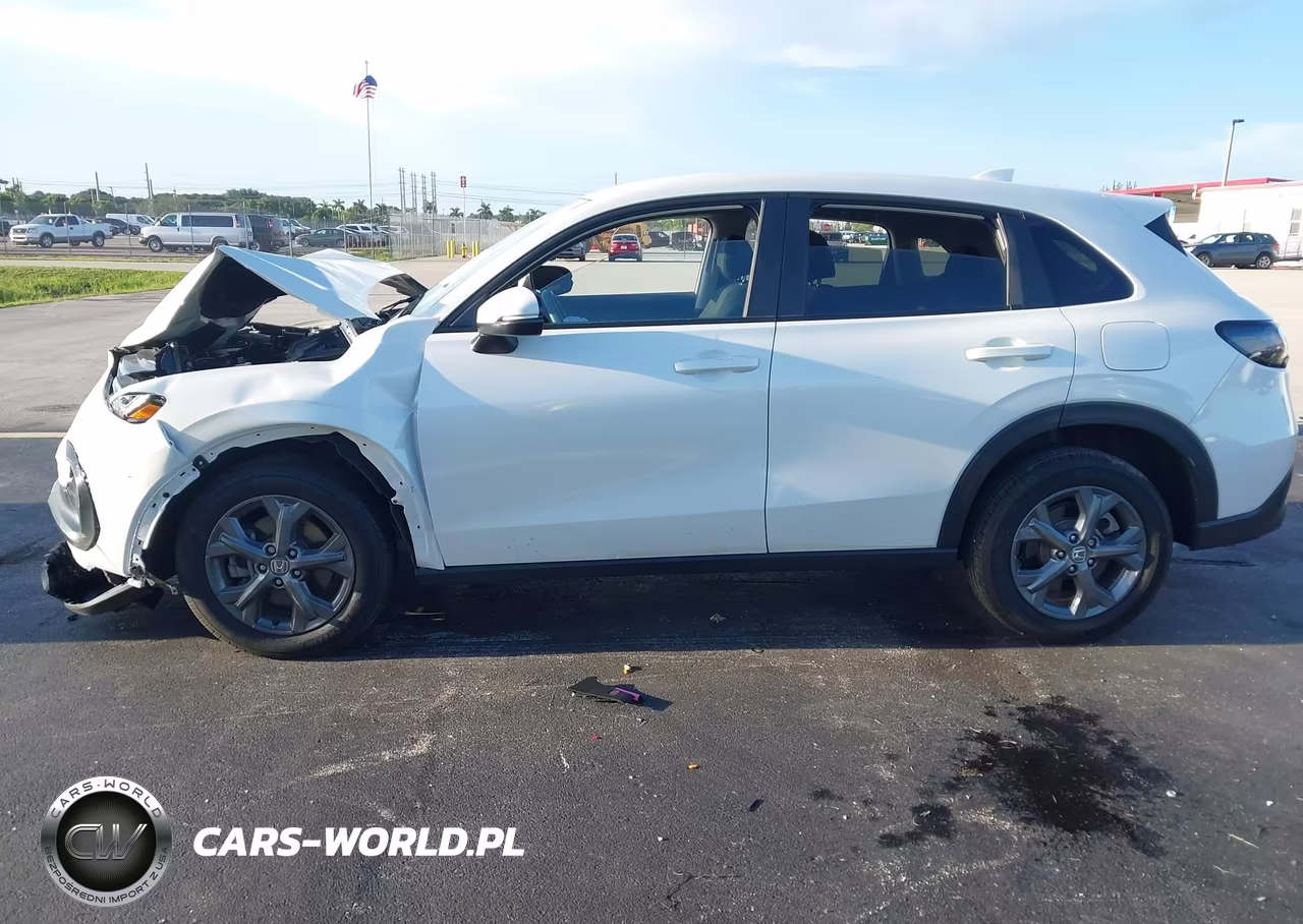 2026 Honda Hr-V Awd Lx VIN:3CZRZ2H36TM713357 - 14
