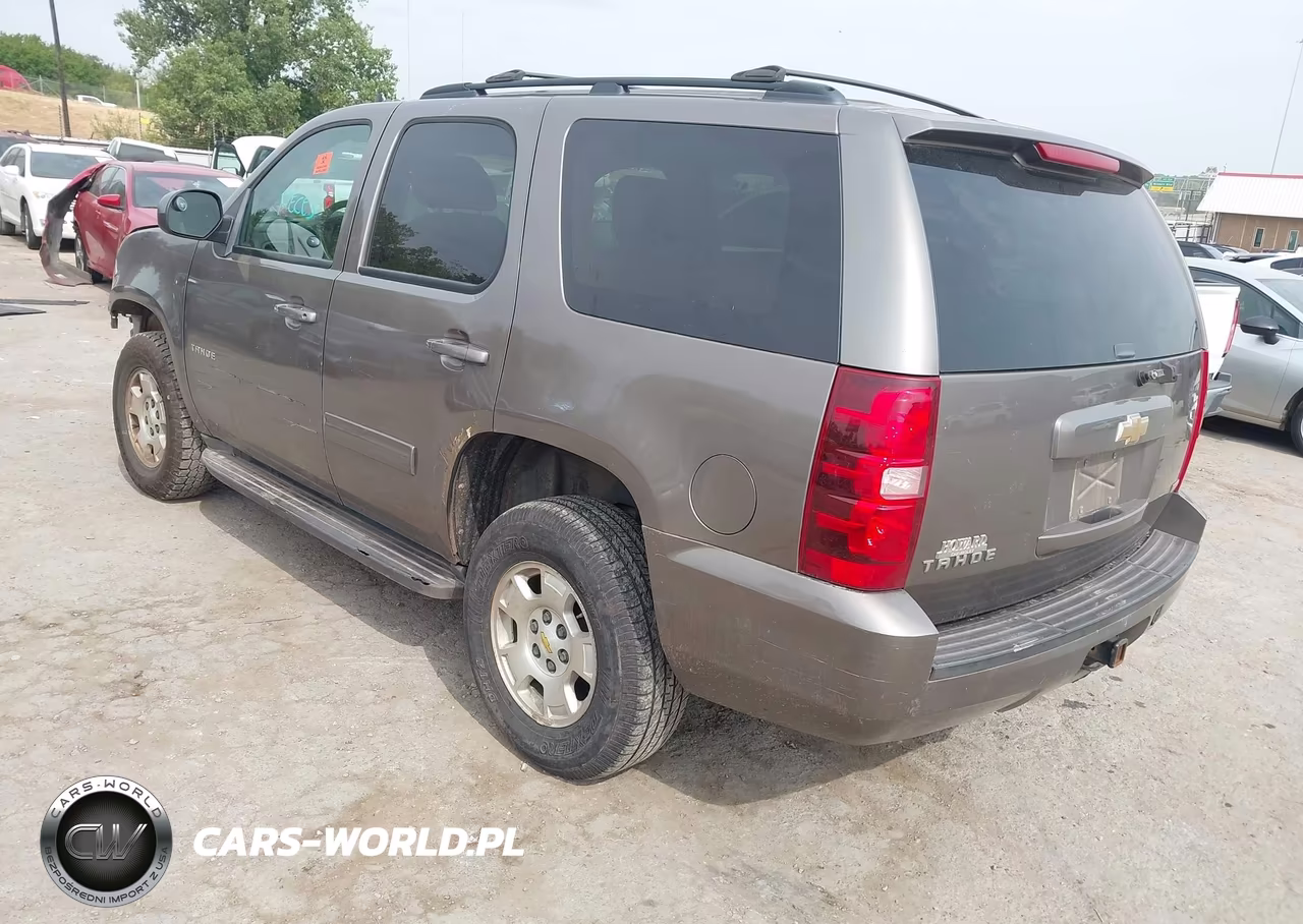 2011 Chevrolet Tahoe Ls VIN:1GNSCAE07BR337205 - 3