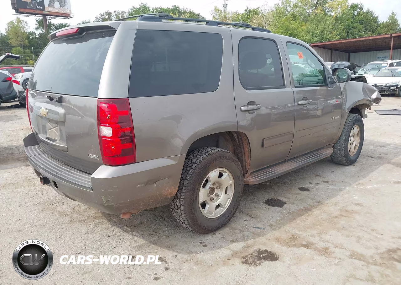 2011 Chevrolet Tahoe Ls VIN:1GNSCAE07BR337205 - 4
