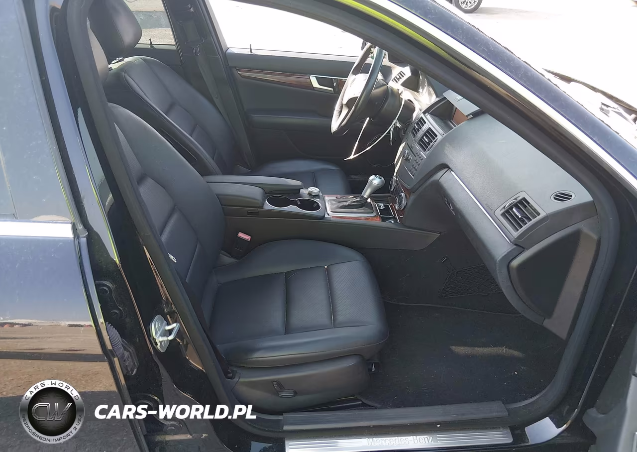 2010 Mercedes-Benz C 300 Luxury-Sport VIN:WDDGF5EB6AR119680 - 5