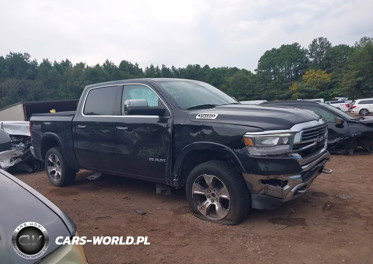 2019 Ram 1500 Laramie 4X4 5'7 Box VIN:1C6SRFJT1KN686430 - 14