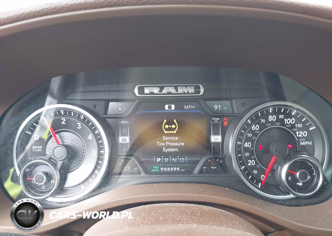 2019 Ram 1500 Laramie 4X4 5'7 Box VIN:1C6SRFJT1KN686430 - 7