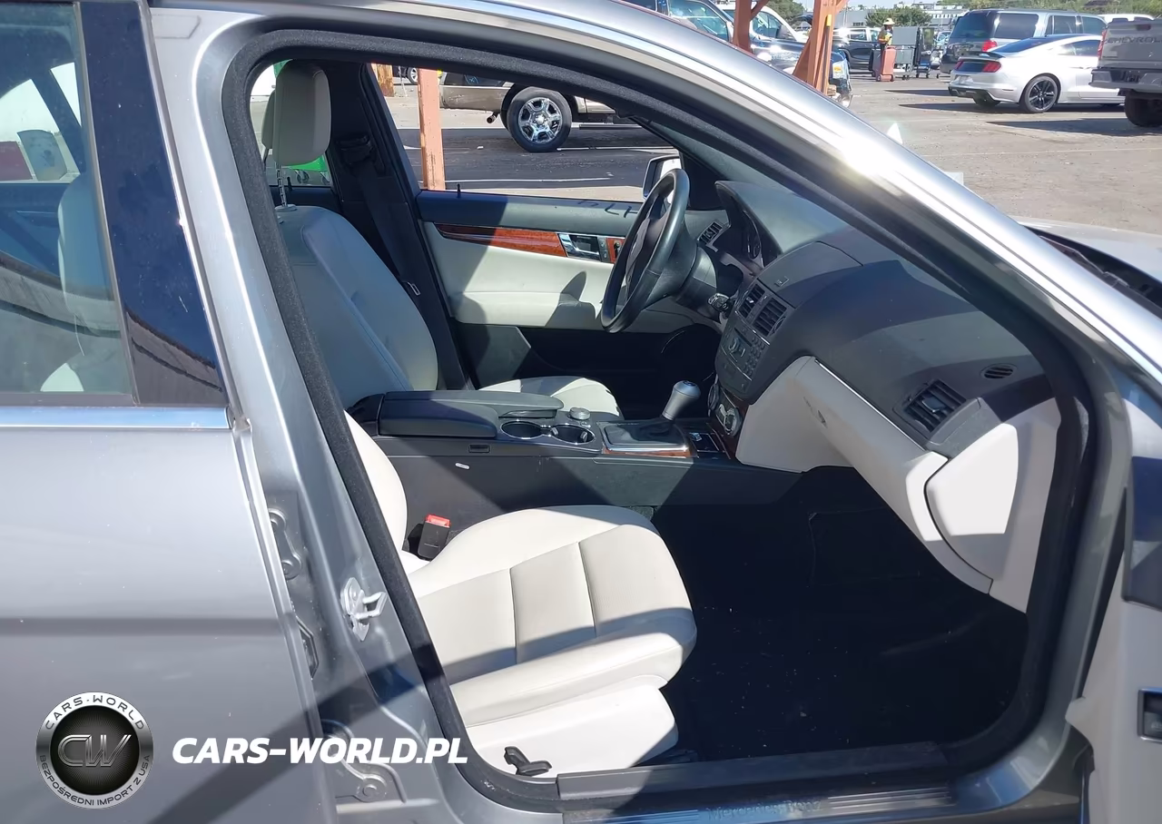 2010 Mercedes-Benz C 350 Sport VIN:WDDGF5GB6AF422361 - 5