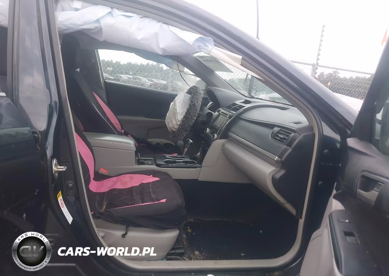 2014 Toyota Camry Le VIN:4T4BF1FK3ER386016 - 5