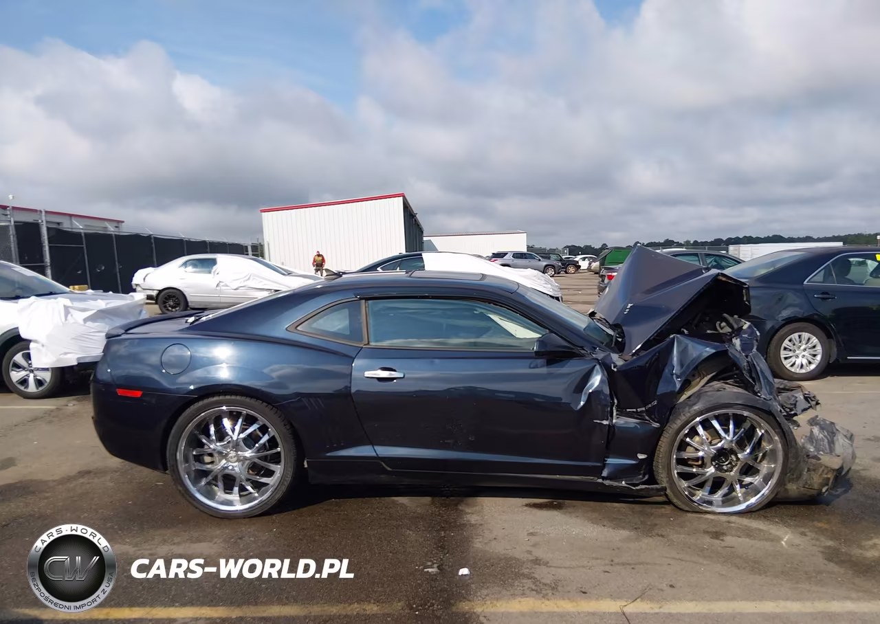 2013 Chevrolet Camaro 2Ls VIN:2G1FA1E33D9169983 - 14