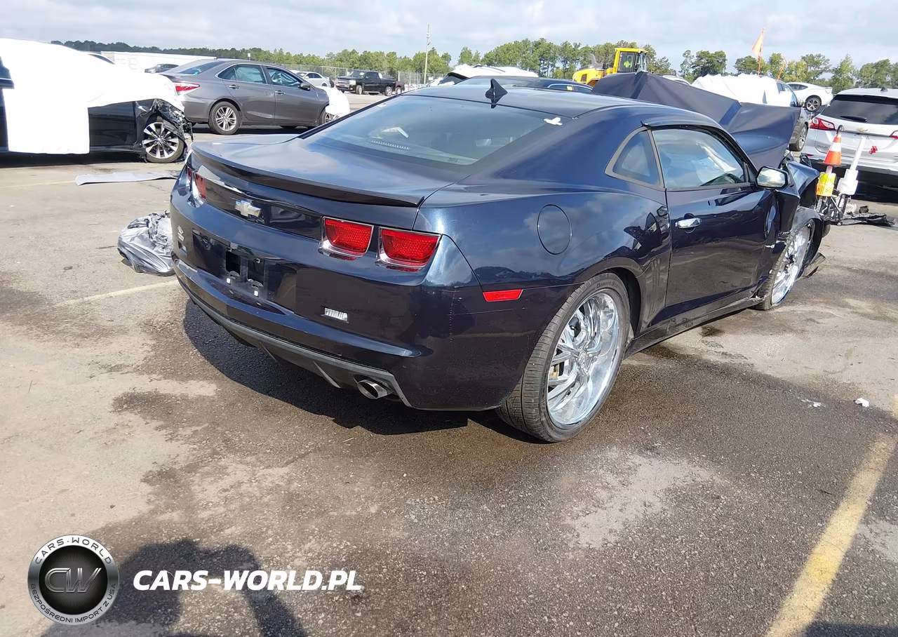 2013 Chevrolet Camaro 2Ls VIN:2G1FA1E33D9169983 - 4