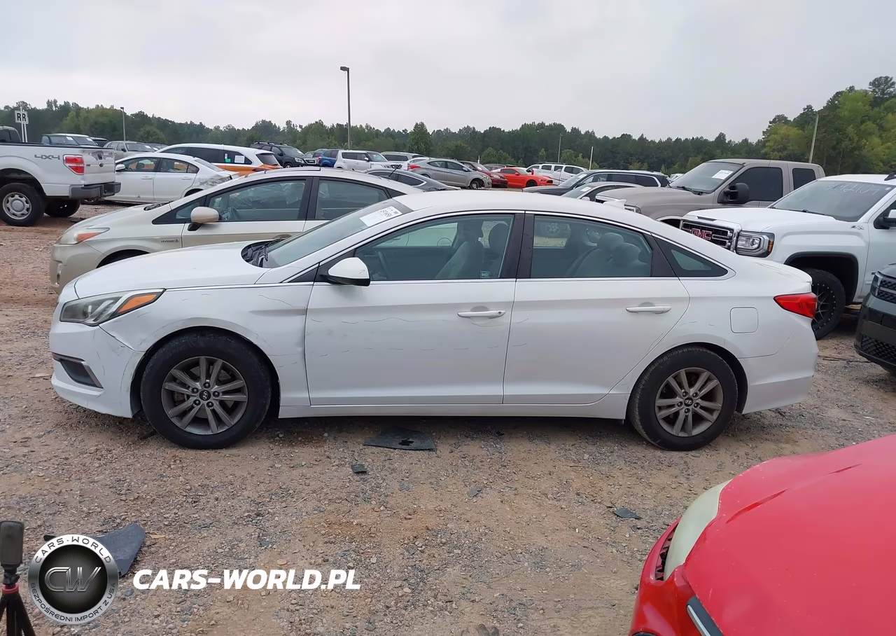 2016 Hyundai Sonata Se VIN:5NPE24AF8GH282069 - 14
