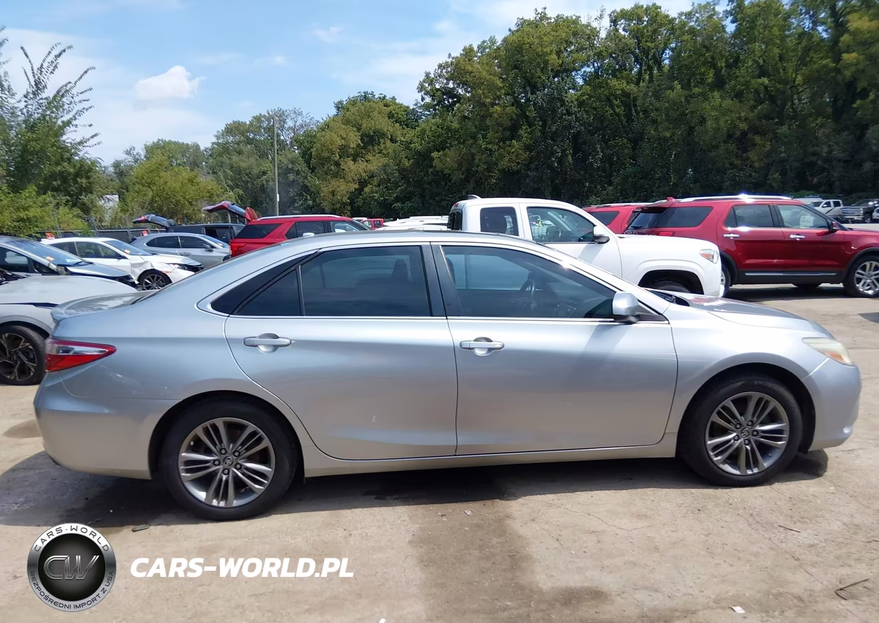 2015 Toyota Camry Se VIN:4T1BF1FK1FU498776 - 13