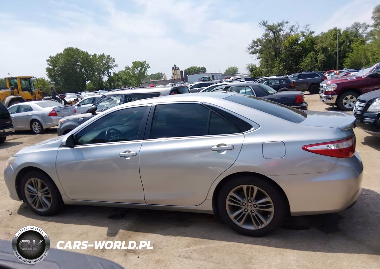 2015 Toyota Camry Se VIN:4T1BF1FK1FU498776 - 14