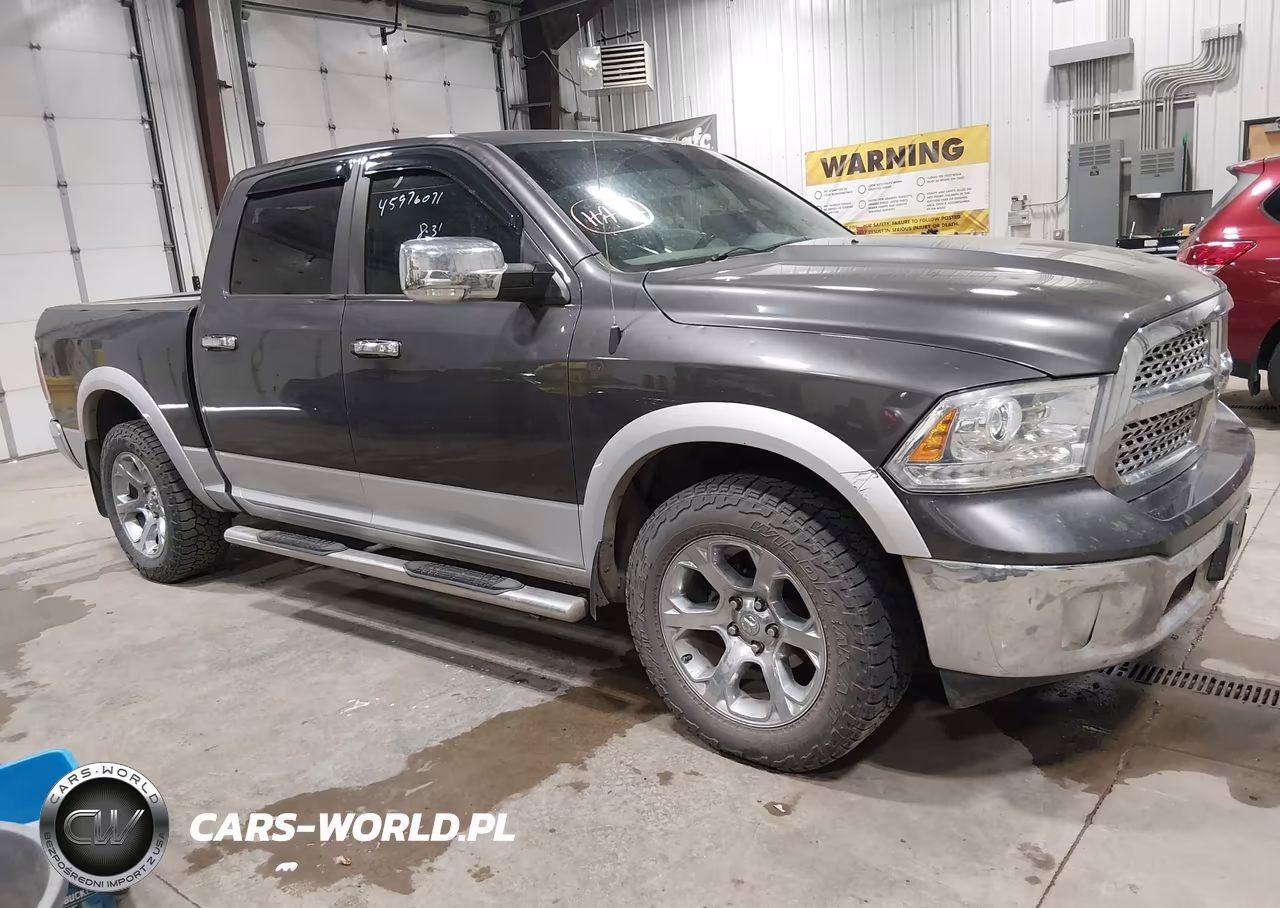 2016 Ram 1500 Laramie VIN:1C6RR7NT3GS232719 - 1