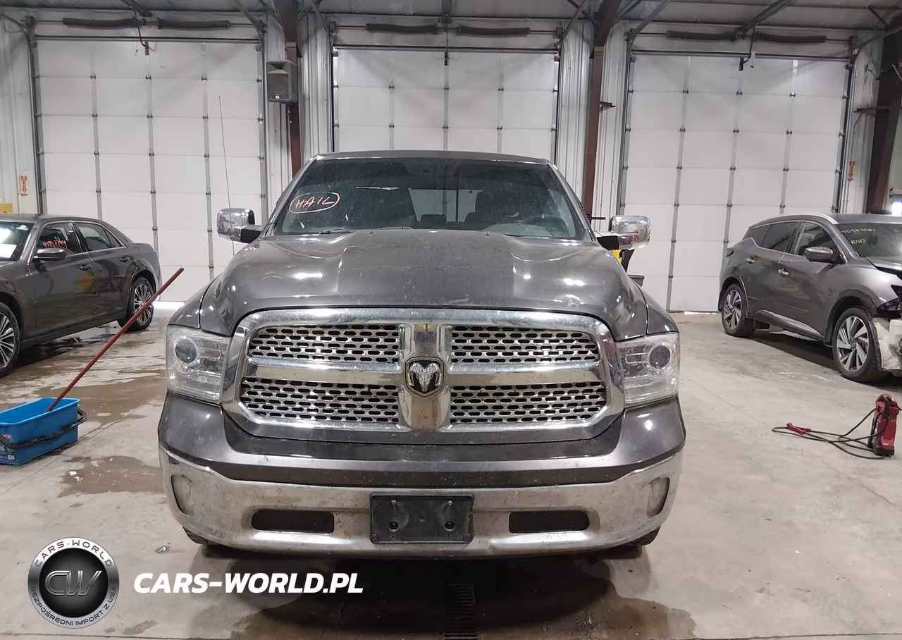 2016 Ram 1500 Laramie VIN:1C6RR7NT3GS232719 - 13