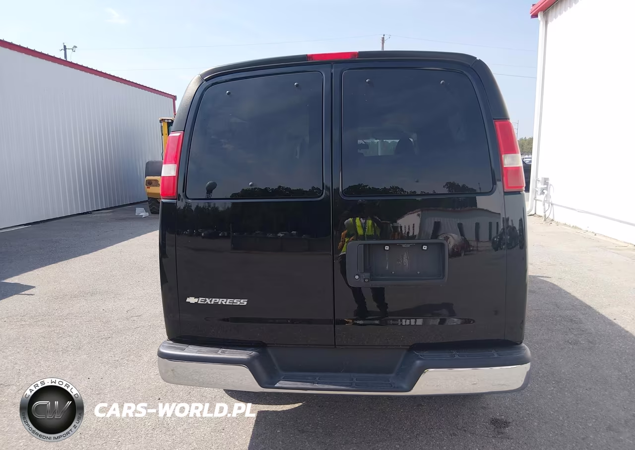 2017 Chevrolet Express 3500 Lt VIN:1GAZGPFF1H1320255 - 16