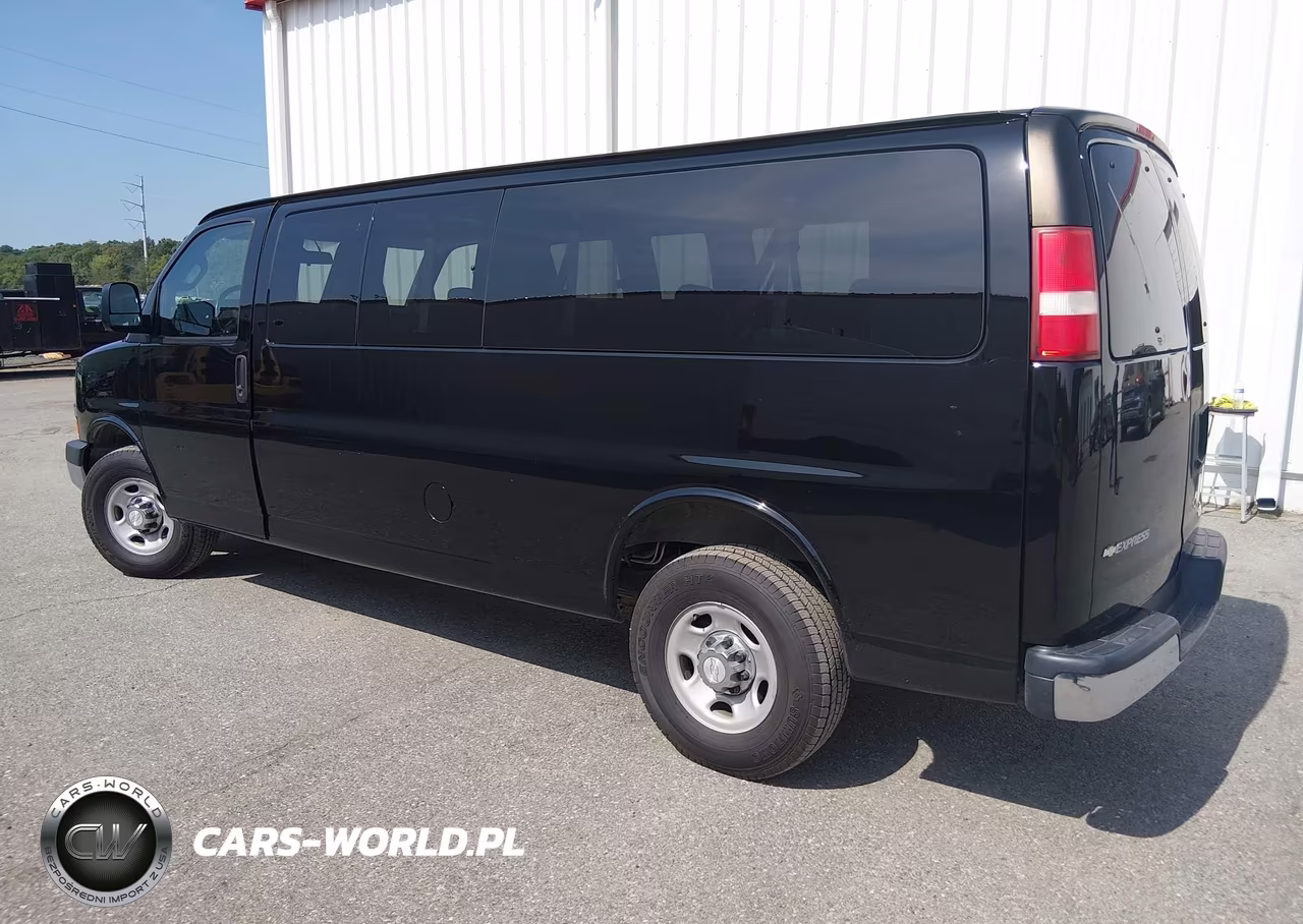 2017 Chevrolet Express 3500 Lt VIN:1GAZGPFF1H1320255 - 3