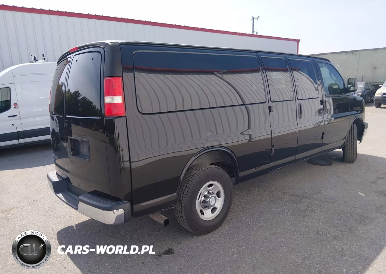 2017 Chevrolet Express 3500 Lt VIN:1GAZGPFF1H1320255 - 4