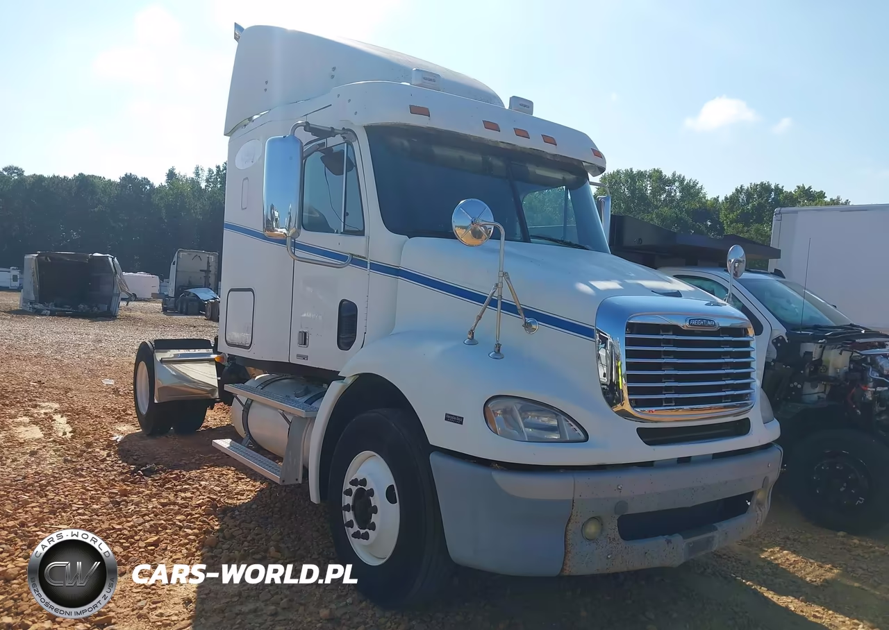 2009 Freightliner Columbia 112