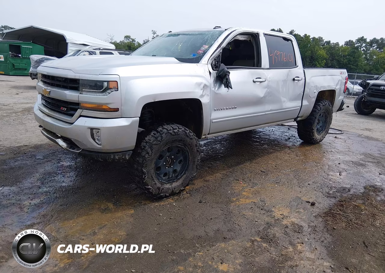 2018 Chevrolet Silverado 1500 2Lt VIN:3GCUKREC9JG118211 - 2