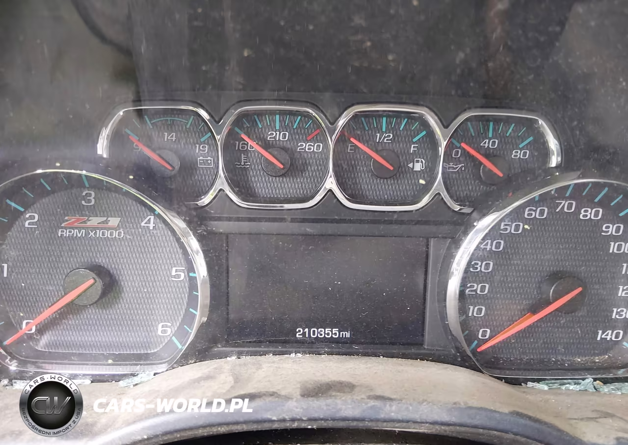 2018 Chevrolet Silverado 1500 2Lt VIN:3GCUKREC9JG118211 - 7