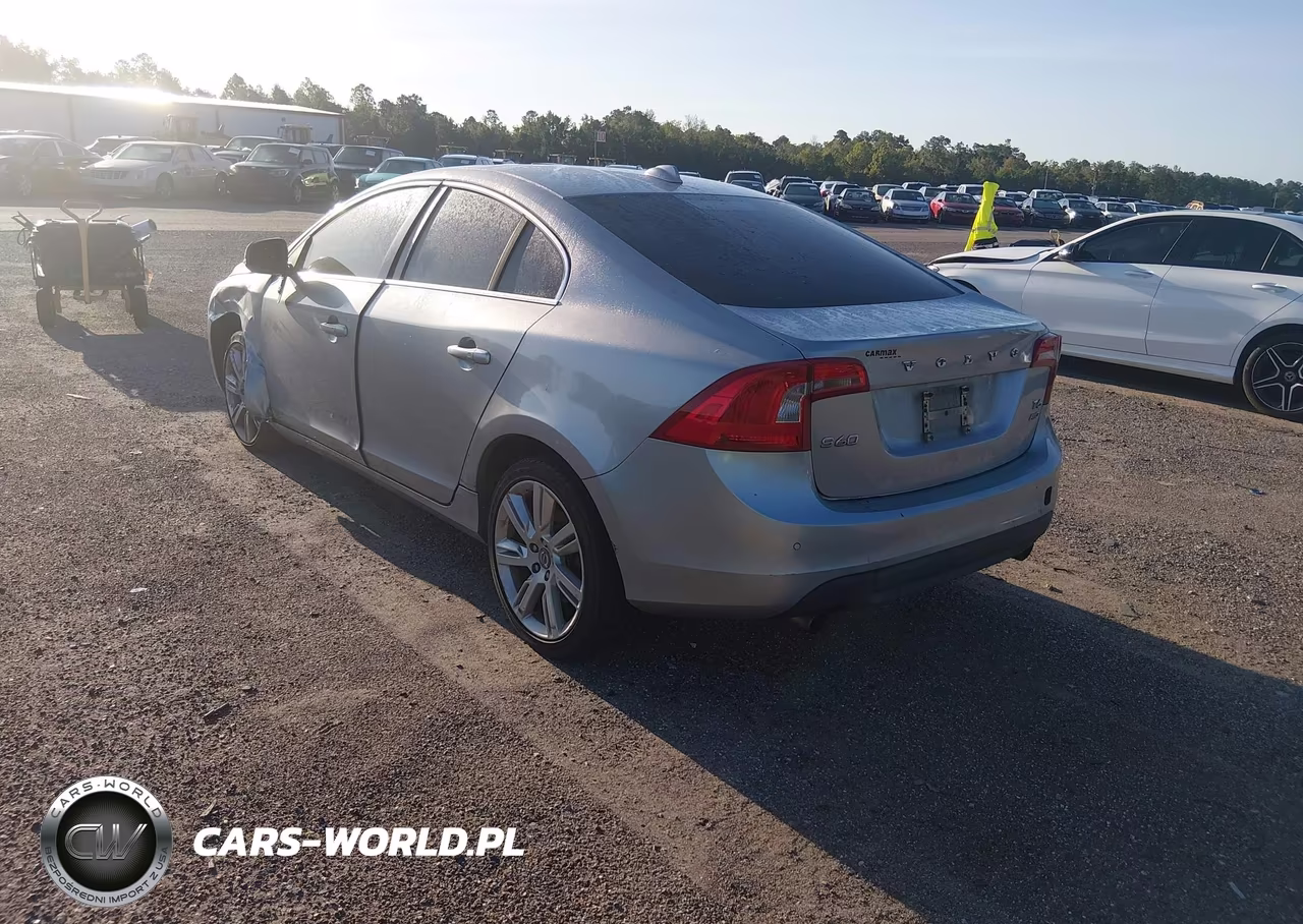 2013 Volvo S60 T6 VIN:YV1902FH2D2196057 - 3