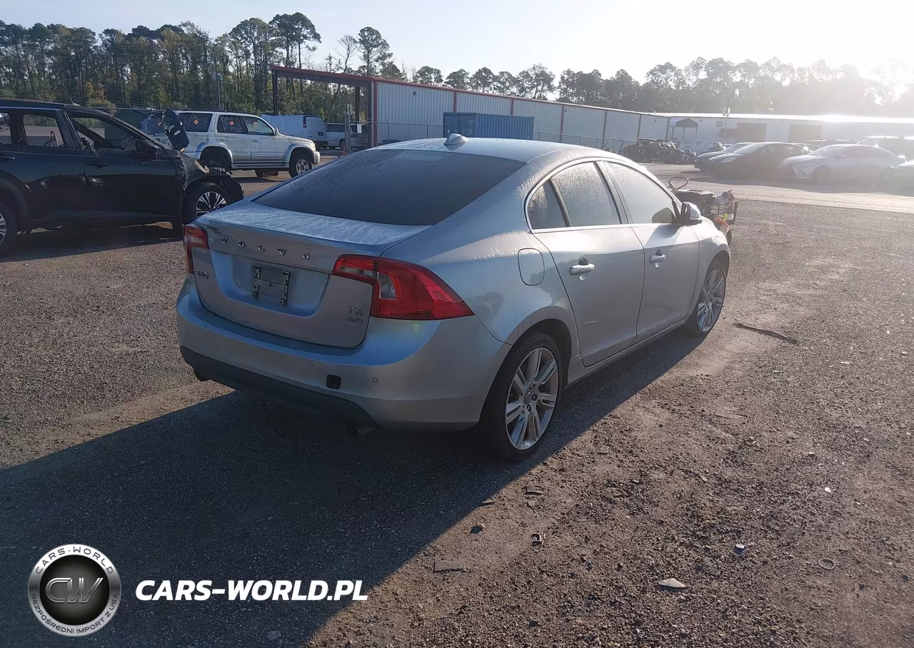 2013 Volvo S60 T6 VIN:YV1902FH2D2196057 - 4