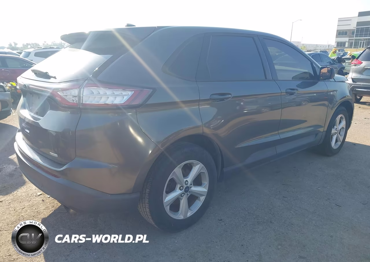 2018 Ford Edge Se VIN:2FMPK3G96JBB45487 - 4