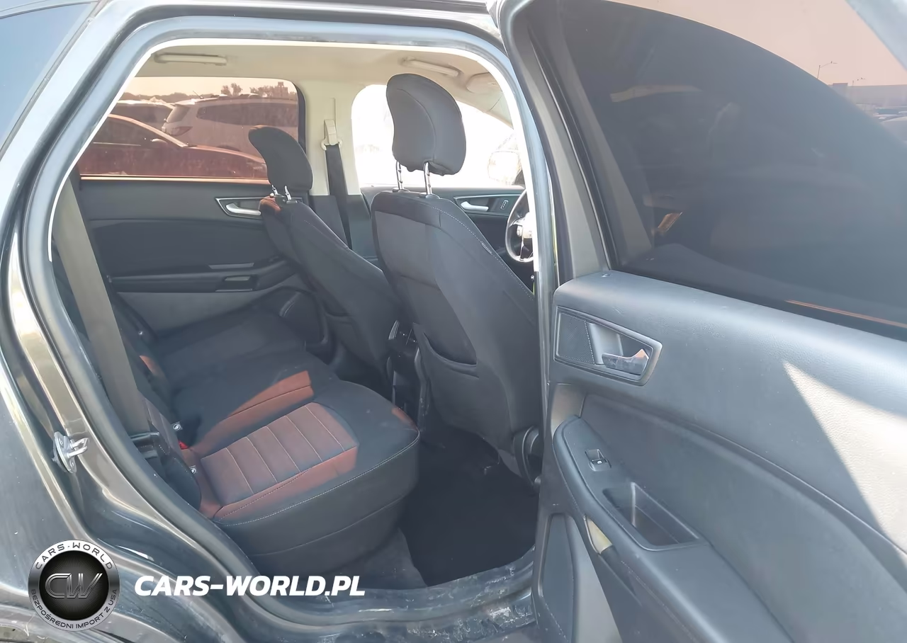 2018 Ford Edge Se VIN:2FMPK3G96JBB45487 - 8