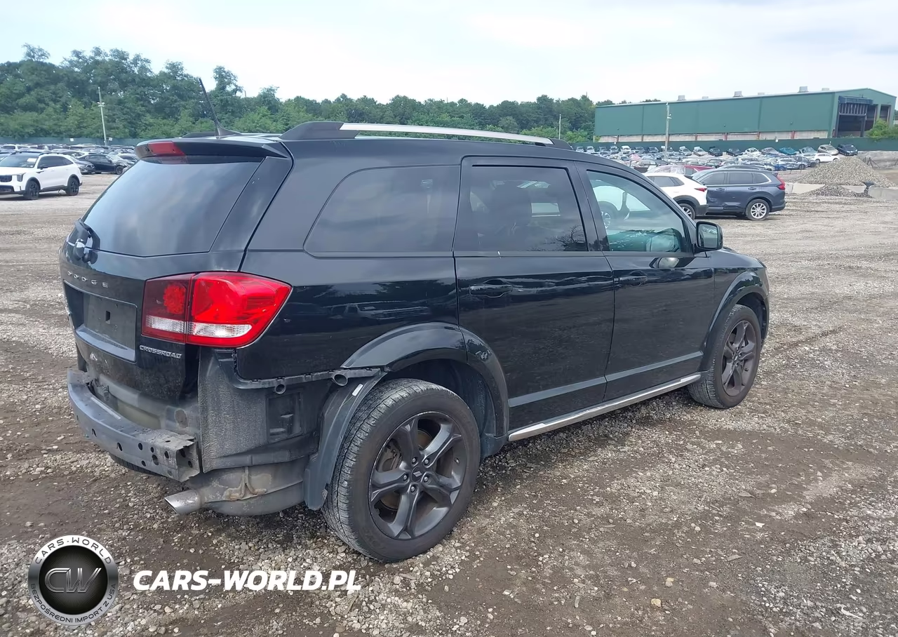 2019 Dodge Journey Crossroad Awd VIN:3C4PDDGG6KT759335 - 4