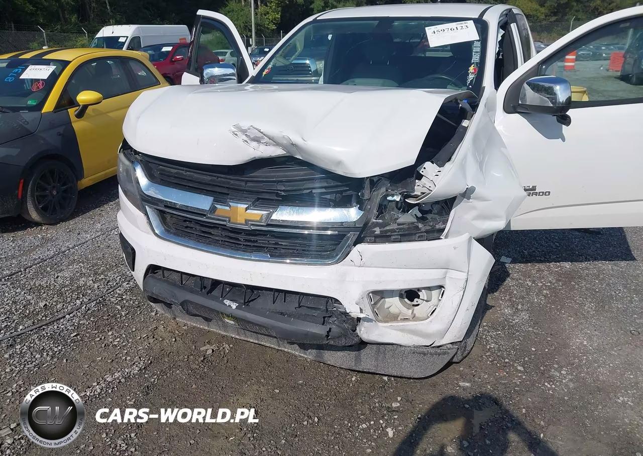 2019 Chevrolet Colorado Wt VIN:1GCHSBEA4K1304987 - 6