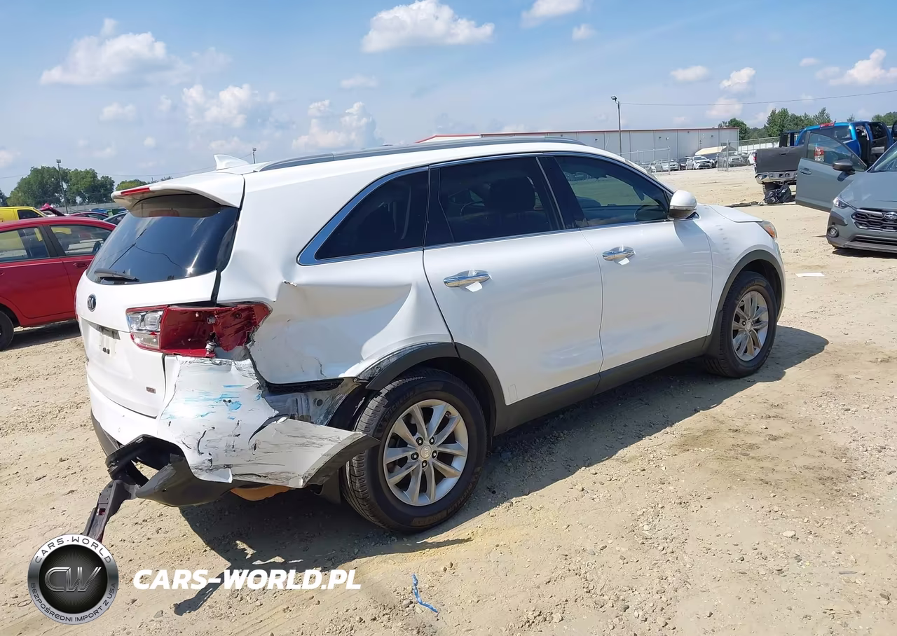 2016 Kia Sorento 2.4L Lx VIN:5XYPG4A3XGG045798 - 4