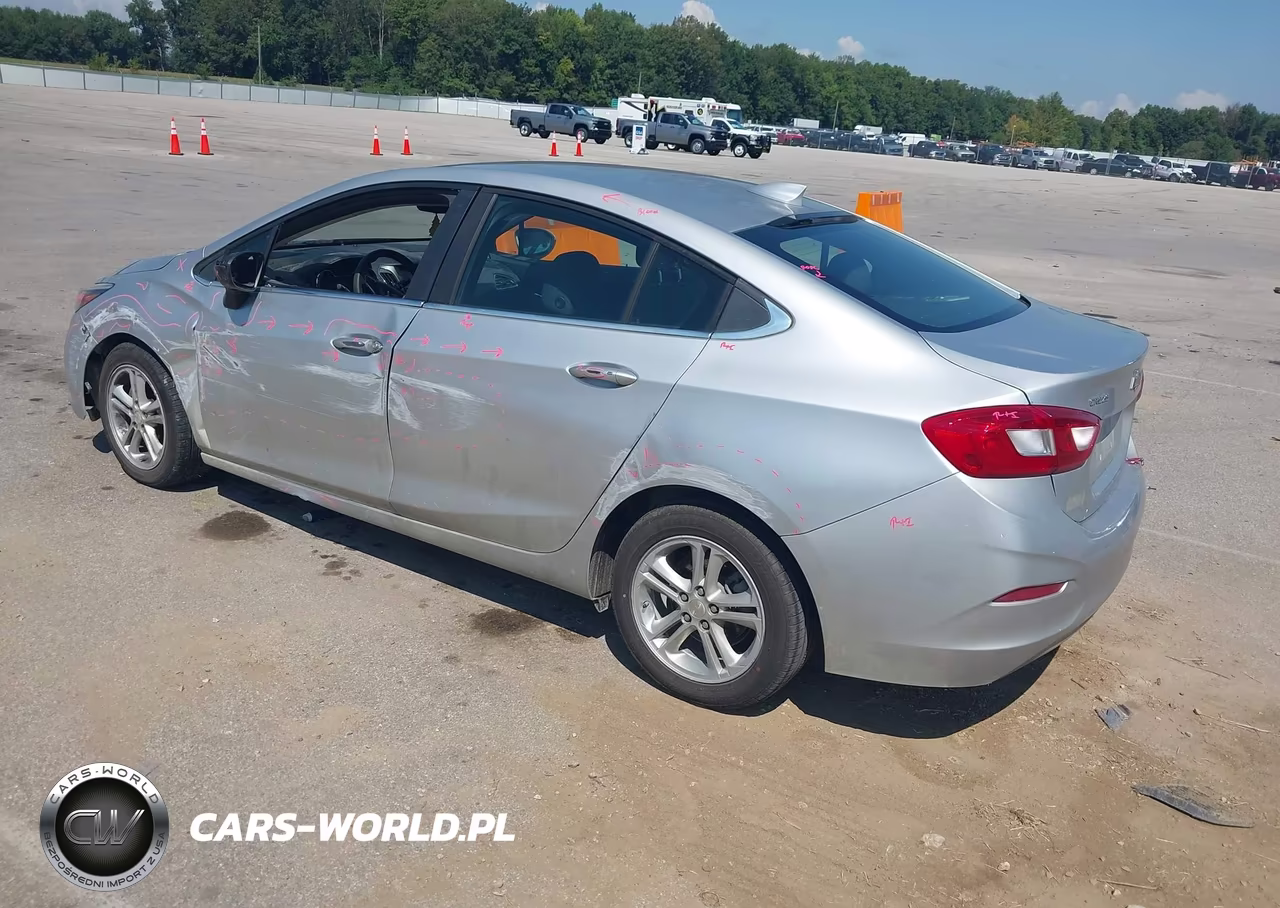 2017 Chevrolet Cruze Lt Auto VIN:1G1BE5SM5H7183690 - 3