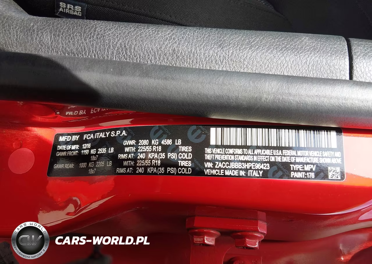 2017 Jeep Renegade Latitude 4X4 VIN:ZACCJBBB3HPE96423 - 9