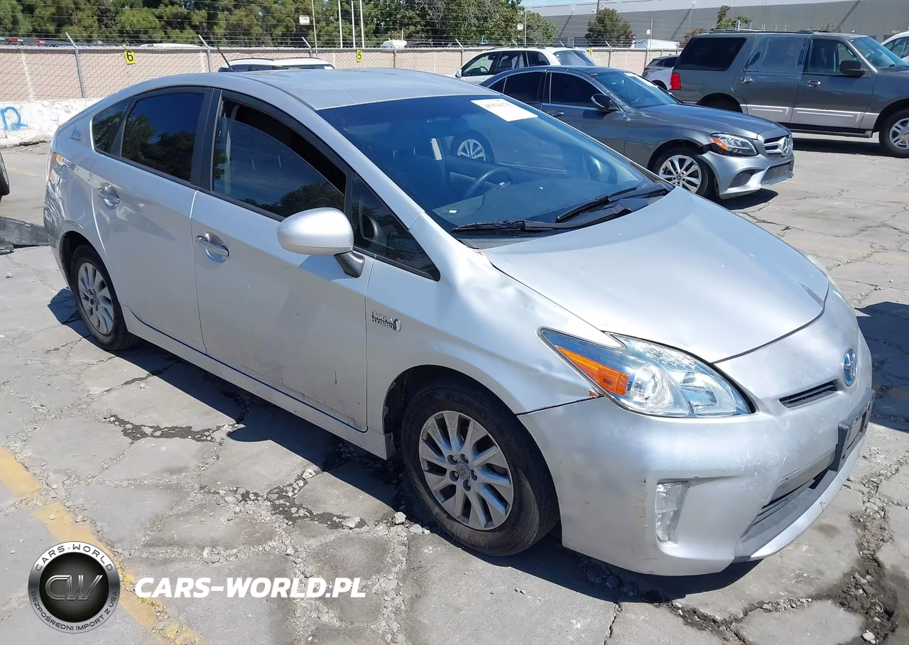2012 Toyota Prius Plug-In – zdjęcie 1 z 16