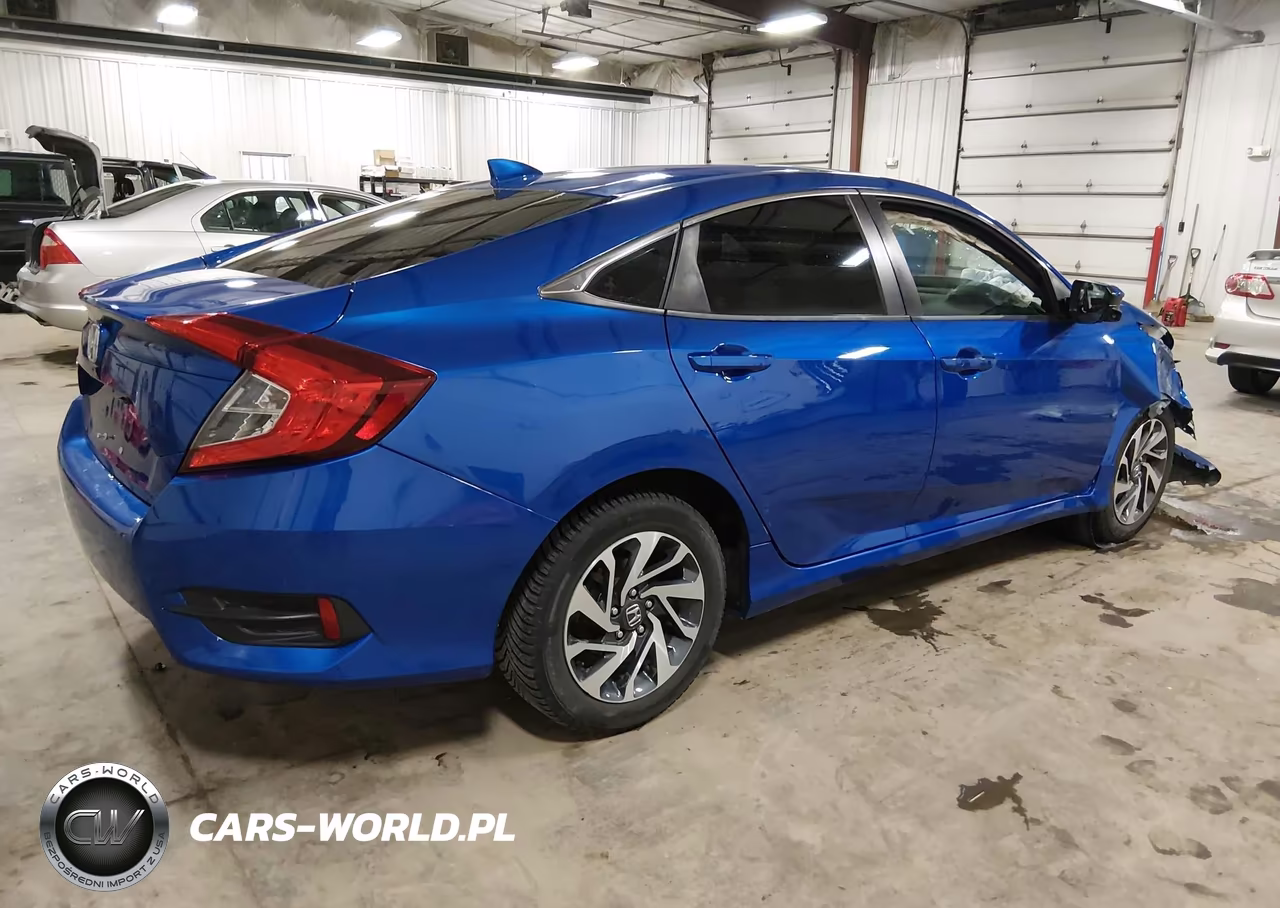 2017 Honda Civic Ex VIN:19XFC2F77HE225357 - 4