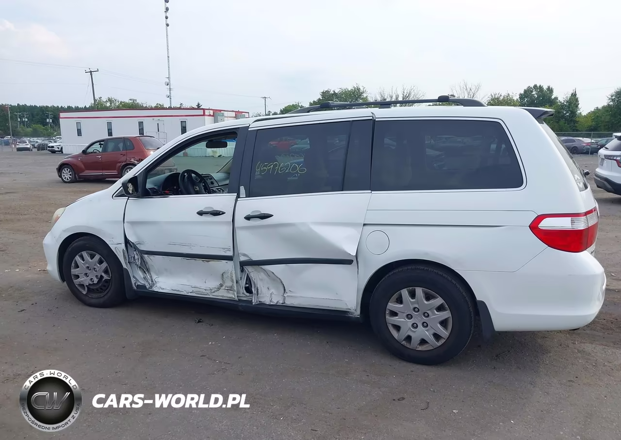 2007 Honda Odyssey Lx VIN:5FNRL38277B135882 - 14