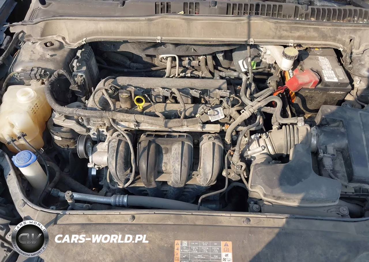2020 Ford Fusion S VIN:3FA6P0G72LR125892 - 10