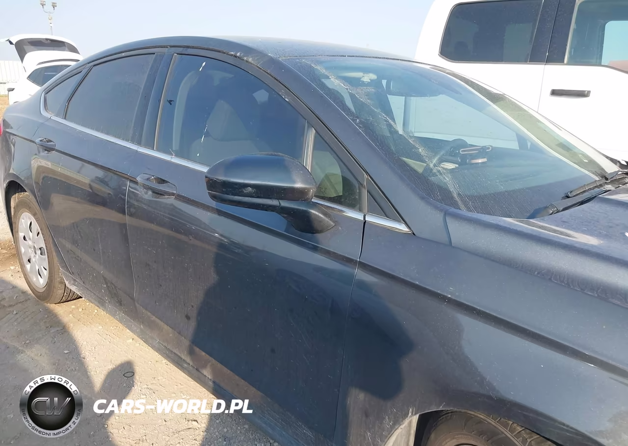 2020 Ford Fusion S VIN:3FA6P0G72LR125892 - 13