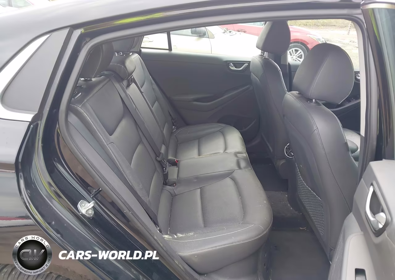 2017 Hyundai Ioniq Hybrid Limited VIN:KMHC05LC6HU031379 - 8