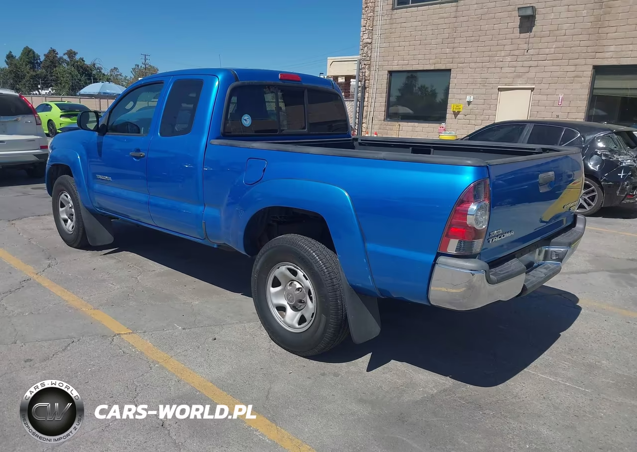 2011 Toyota Tacoma Prerunner VIN:5TFTX4GN4BX004211 - 3