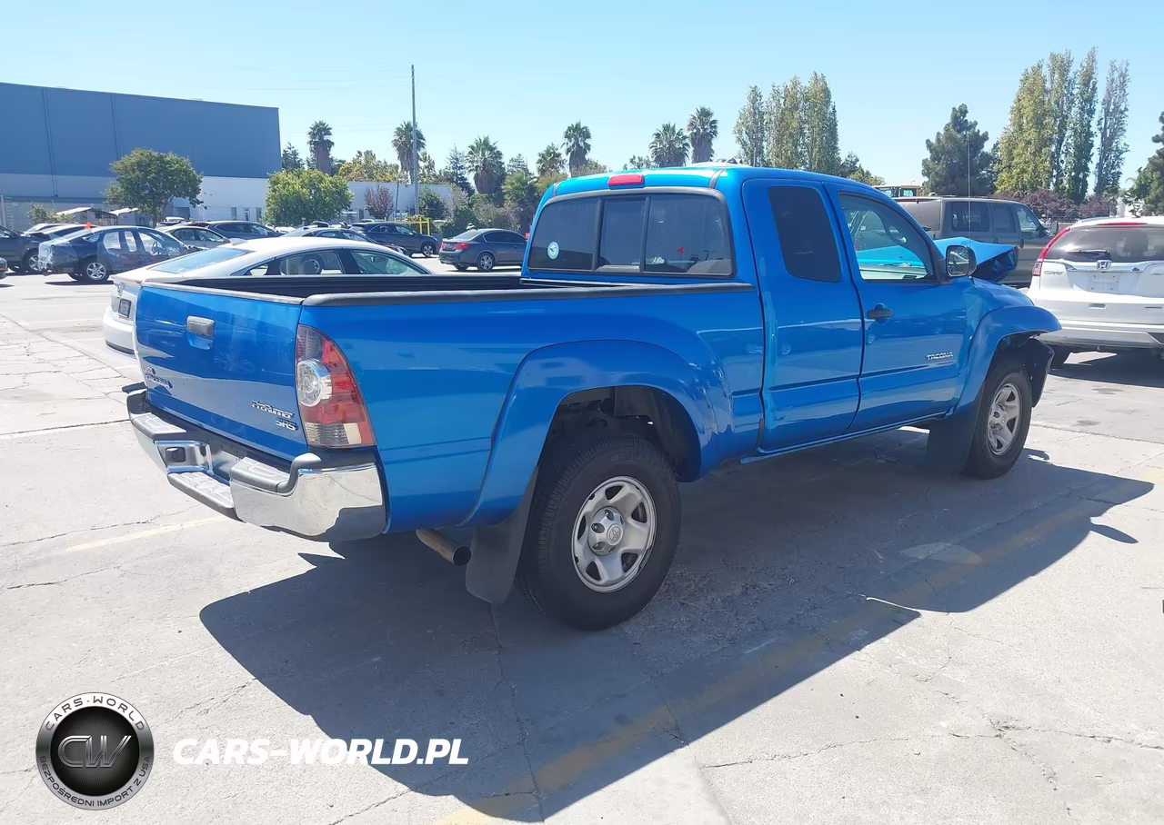 2011 Toyota Tacoma Prerunner VIN:5TFTX4GN4BX004211 - 4