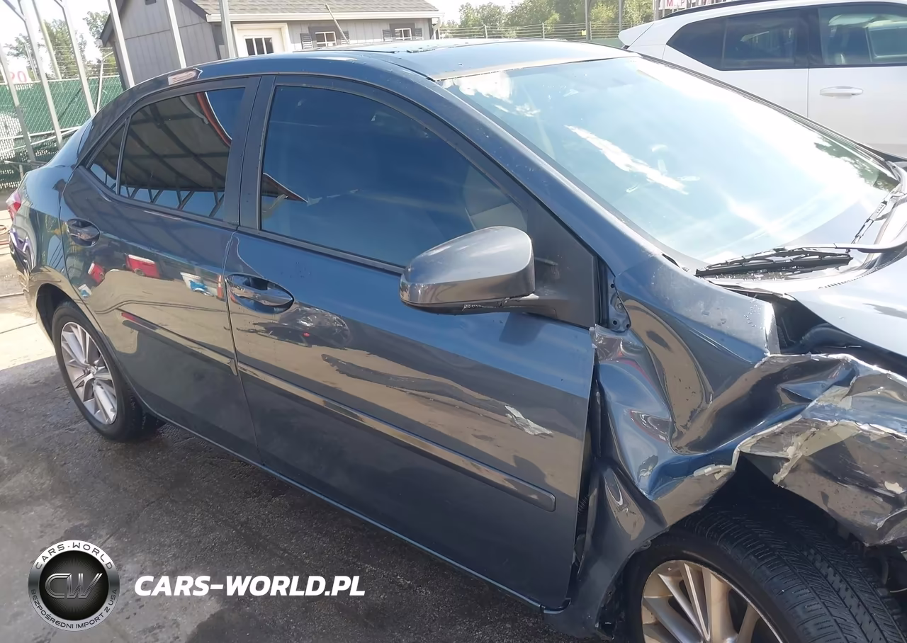 2015 Toyota Corolla Le Plus VIN:2T1BURHE1FC295027 - 18