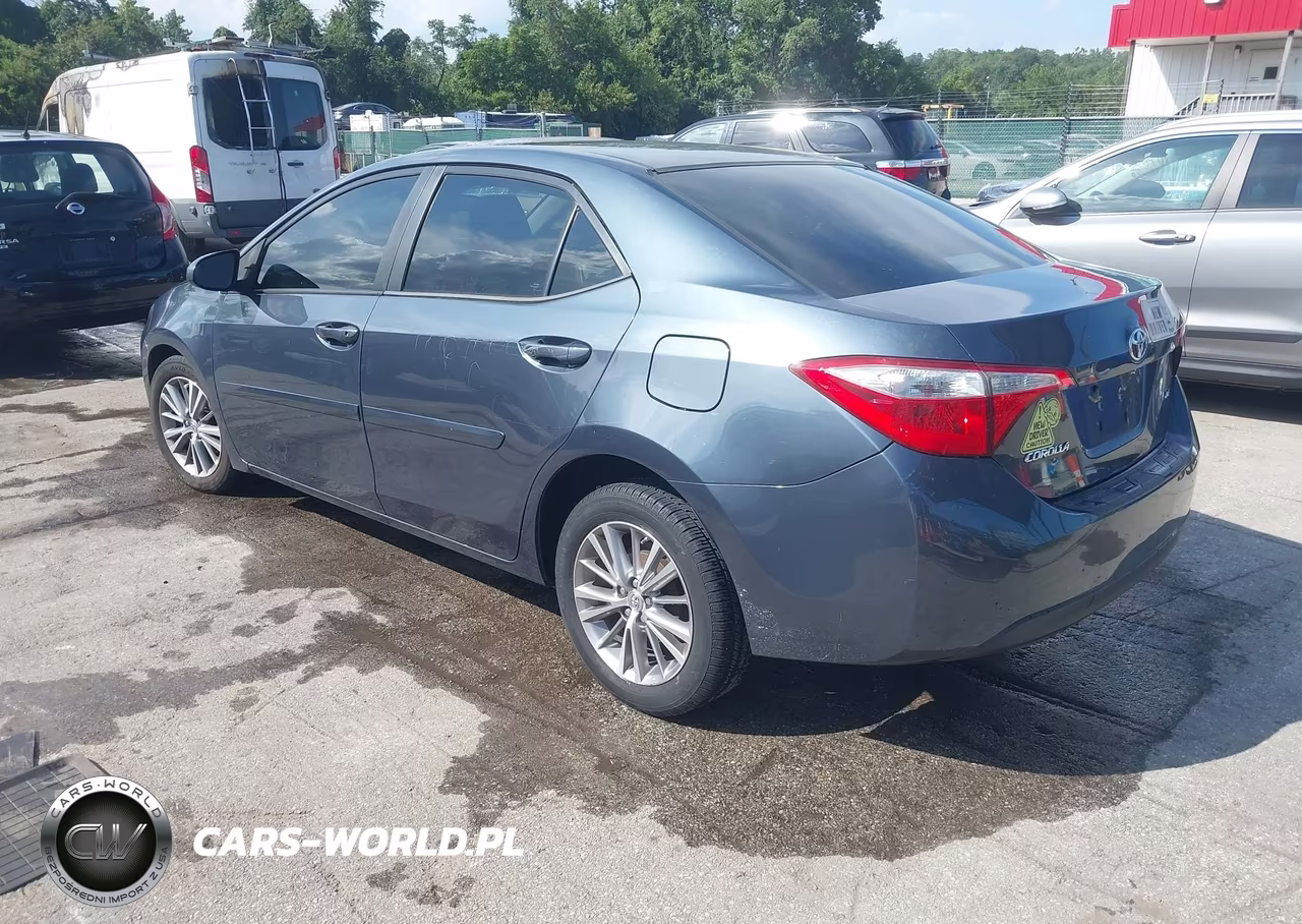 2015 Toyota Corolla Le Plus VIN:2T1BURHE1FC295027 - 3