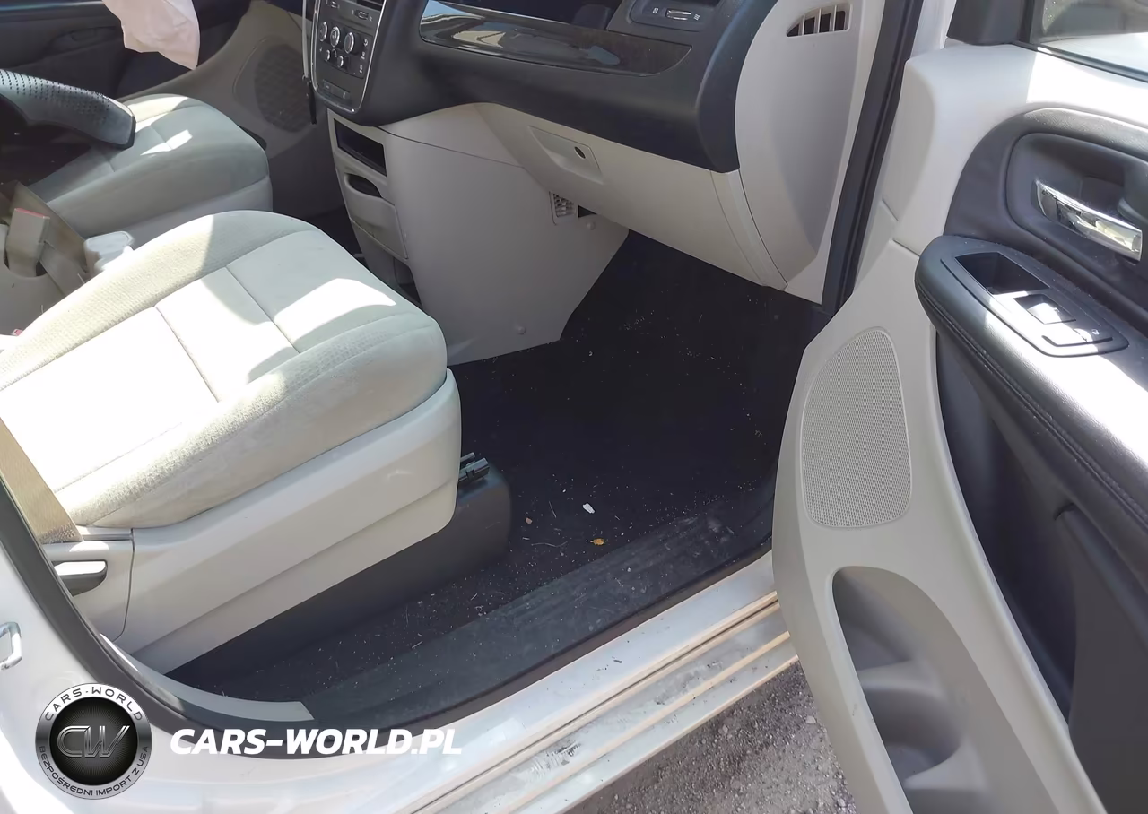 2012 Dodge Grand Caravan Se-Avp VIN:2C4RDGBG6CR374363 - 5