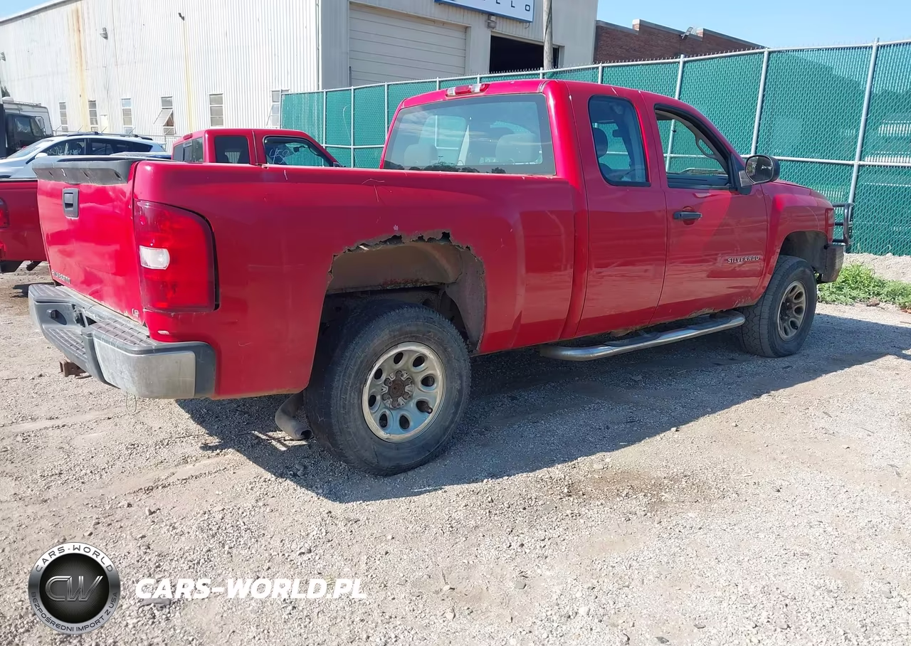 2010 Chevrolet Silverado 1500 Work Truck VIN:1GCSCPEX1AZ103164 - 4