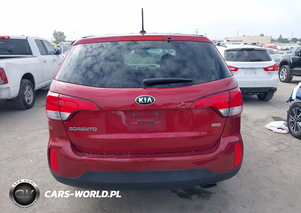 2015 Kia Sorento Lx VIN:5XYKT3A62FG661407 - 16
