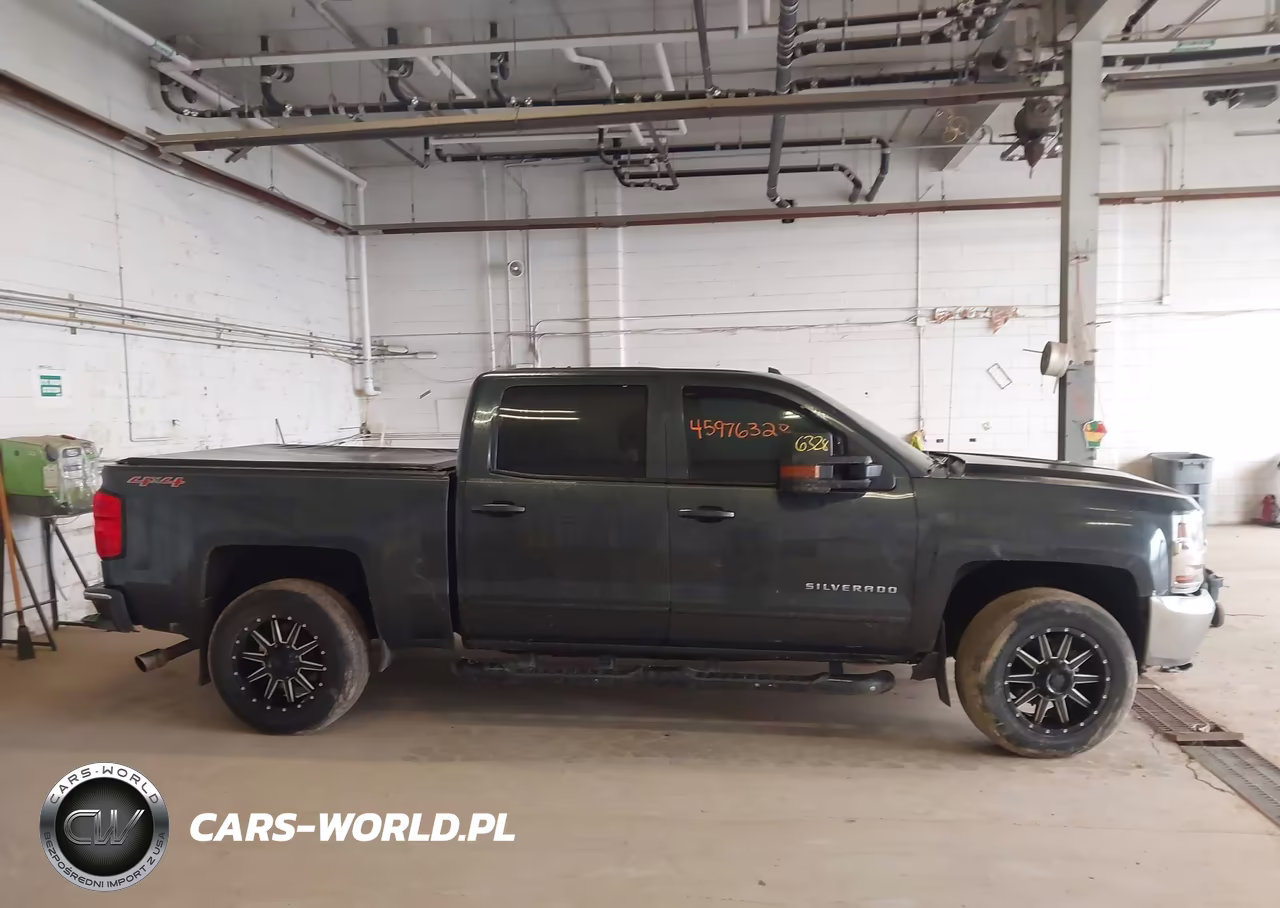 2017 Chevrolet Silverado 1500 Lt VIN:3GCUKREC9HG294251 - 13